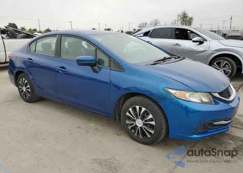 2015 Honda Civic Lx z USA, uszkodzony, nr VIN 19XFB2F5XFE220989